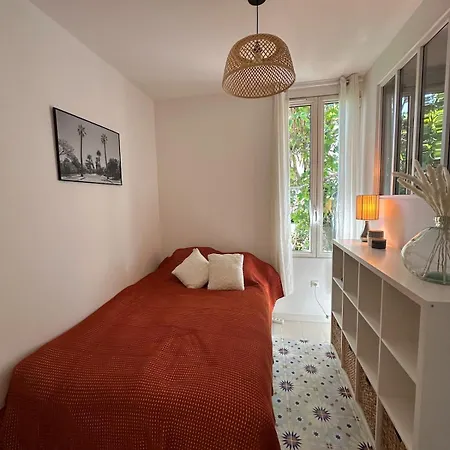 Charming In Apartman *